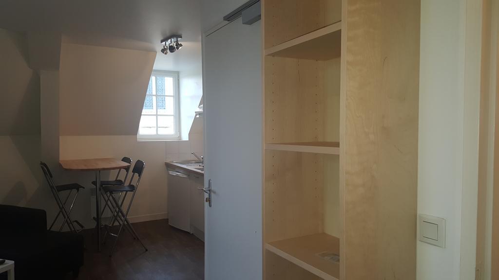 Au Pigeon Blanc Hotel Andouillé Kültér fotó